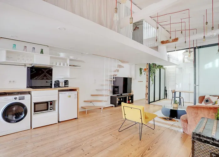 Spacious 2br 4p - Republique * Paris